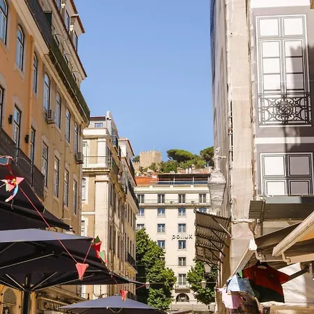 Luxury 5br Castle Views In Heartoflisbon Апартаменты *