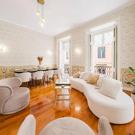 Luxury 5Br Apt Central Lisbon, Castle Views Wac Διαμέρισμα