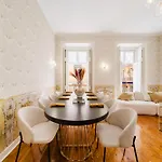 Apartament Luxury 5br Castle Views In Heartoflisbon Lizbona