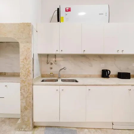 Luxury 5br Castle Views In Heartoflisbon