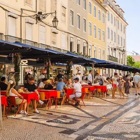 Luxury 5br Castle Views In Heartoflisbon Daire Lisboa