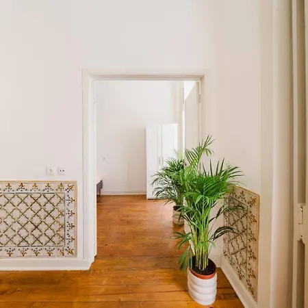 Luxury 5br Castle Views In Heartoflisbon Daire